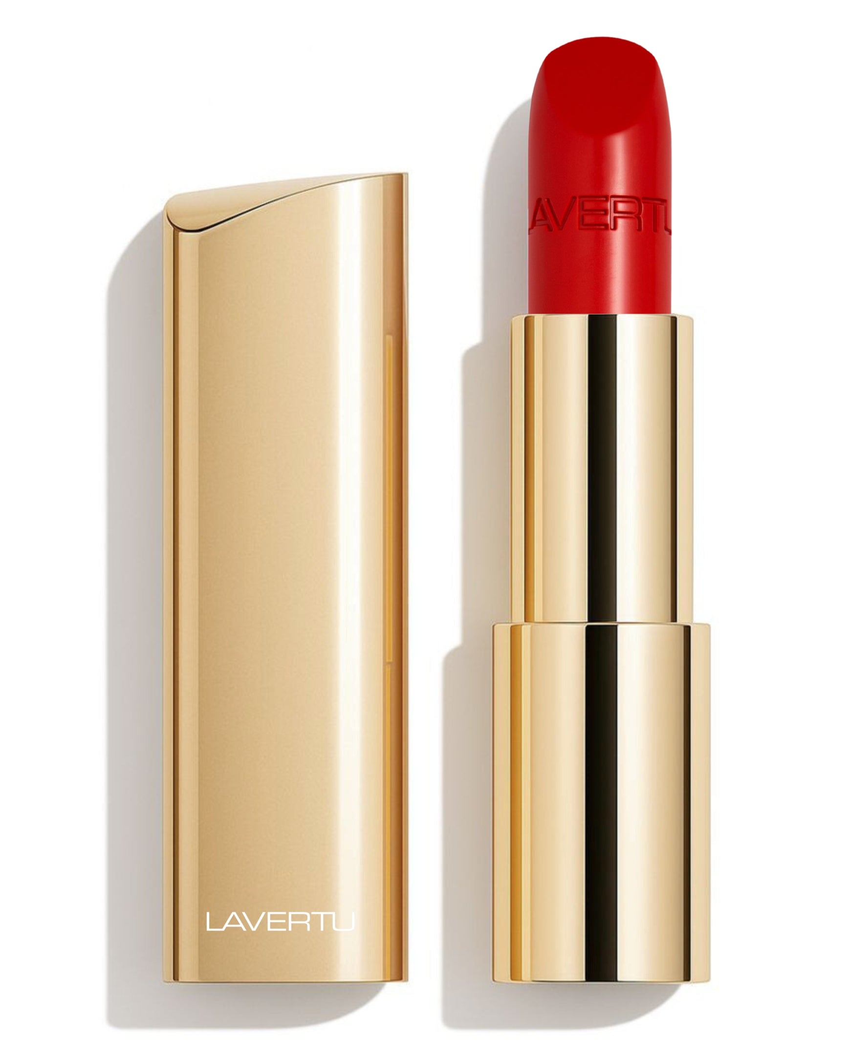 LAVERTU Lipstick Unique 19 Altissimo Red packshot showing a bold deep true red shade with cool undertones, full coverage and smooth matte finish in a luxurious gold case.